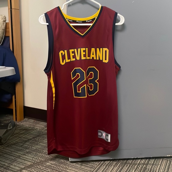 Fanatics Lebron James Cleveland “23” Jersey - Picture 1 of 2